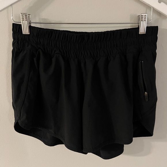 lululemon athletica Pants - Lululemon Tracker Short V 4" Size 10